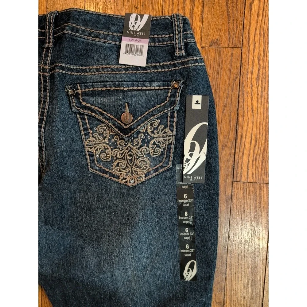 NWT Nine West Mid Rise Cuffed Capri Cropped Blue Denim Jeans Sz 6 / 28 Dark Wash